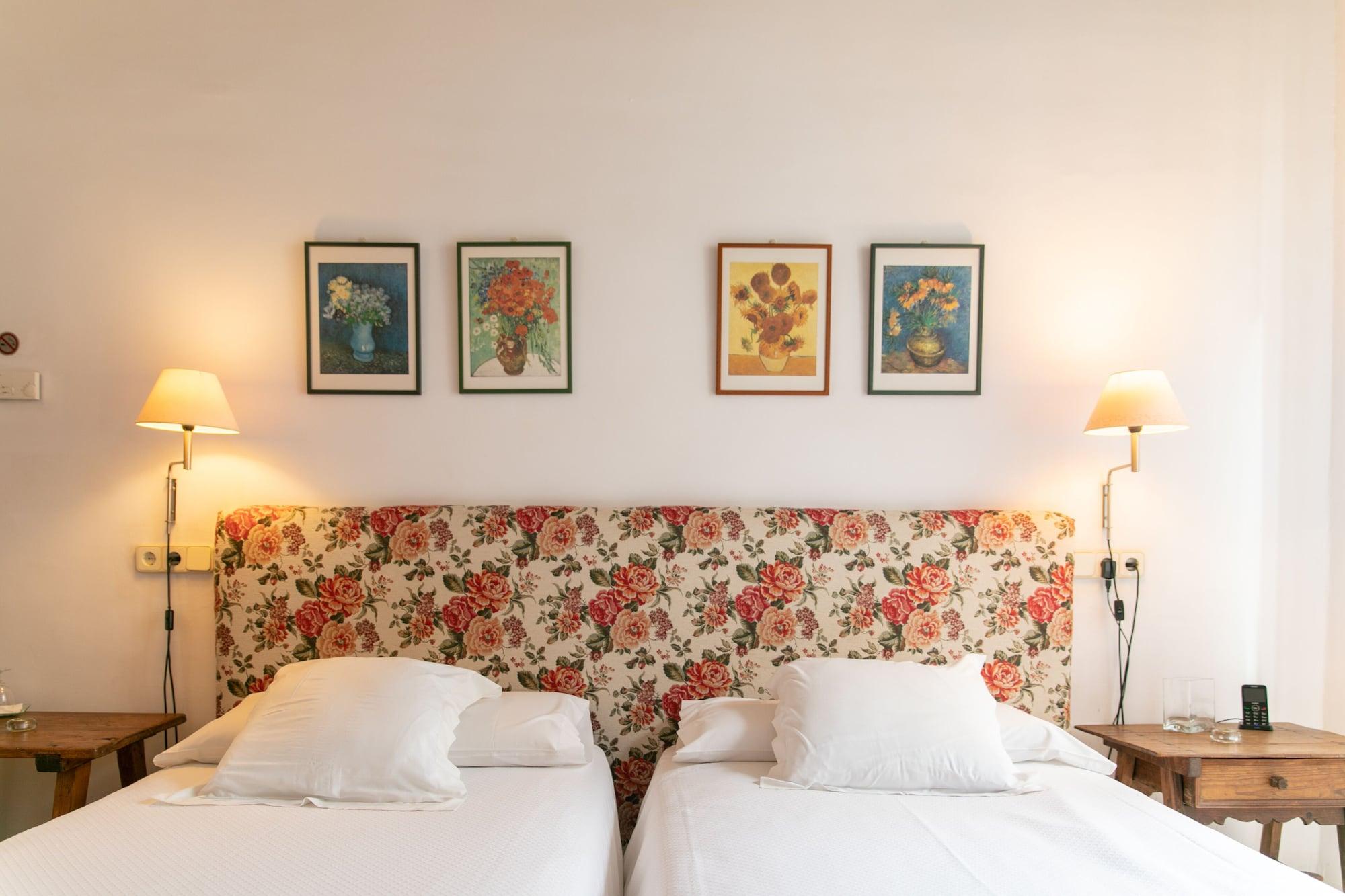 Hotel Can Moragues Arta Bagian luar foto