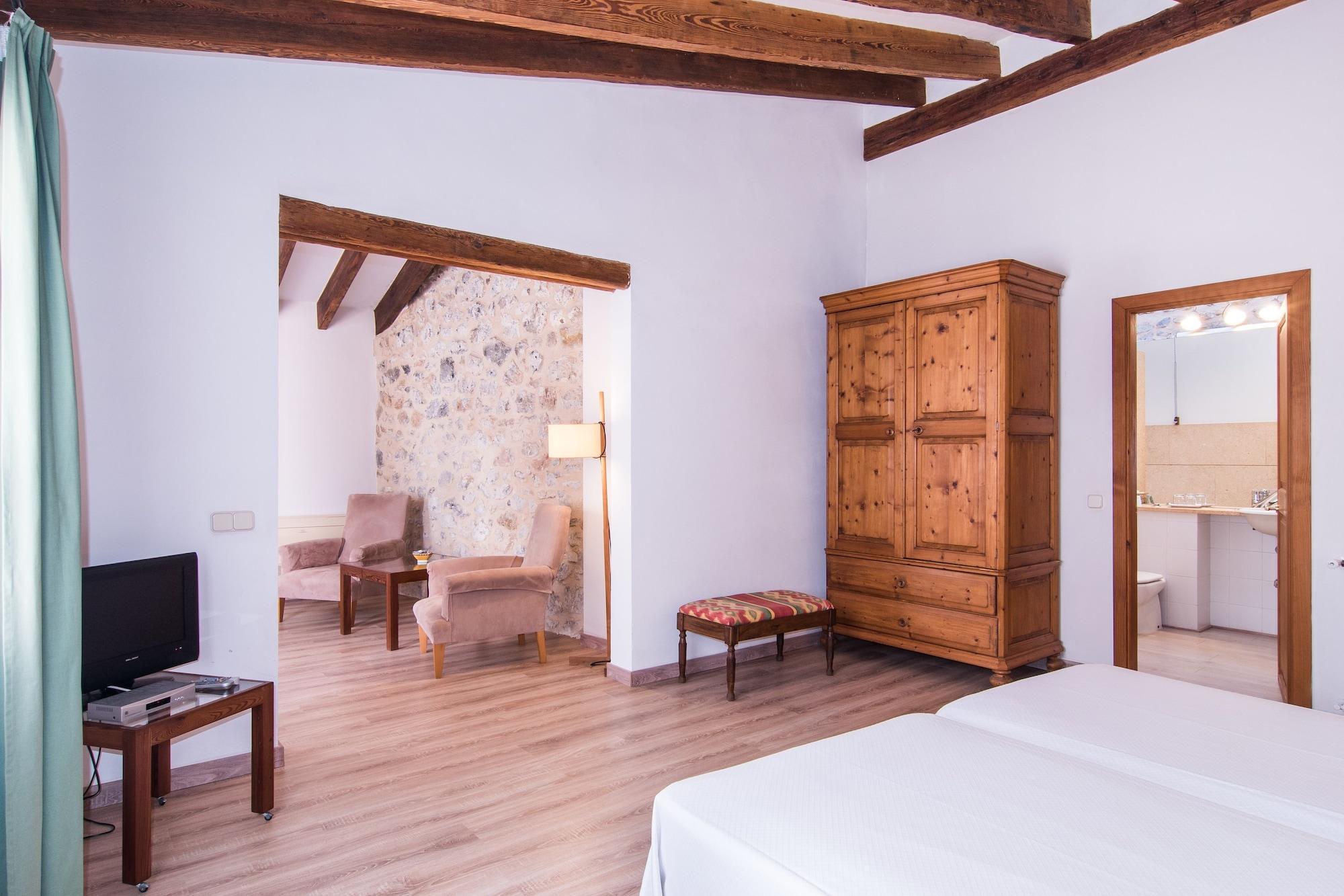 Hotel Can Moragues Arta Bagian luar foto