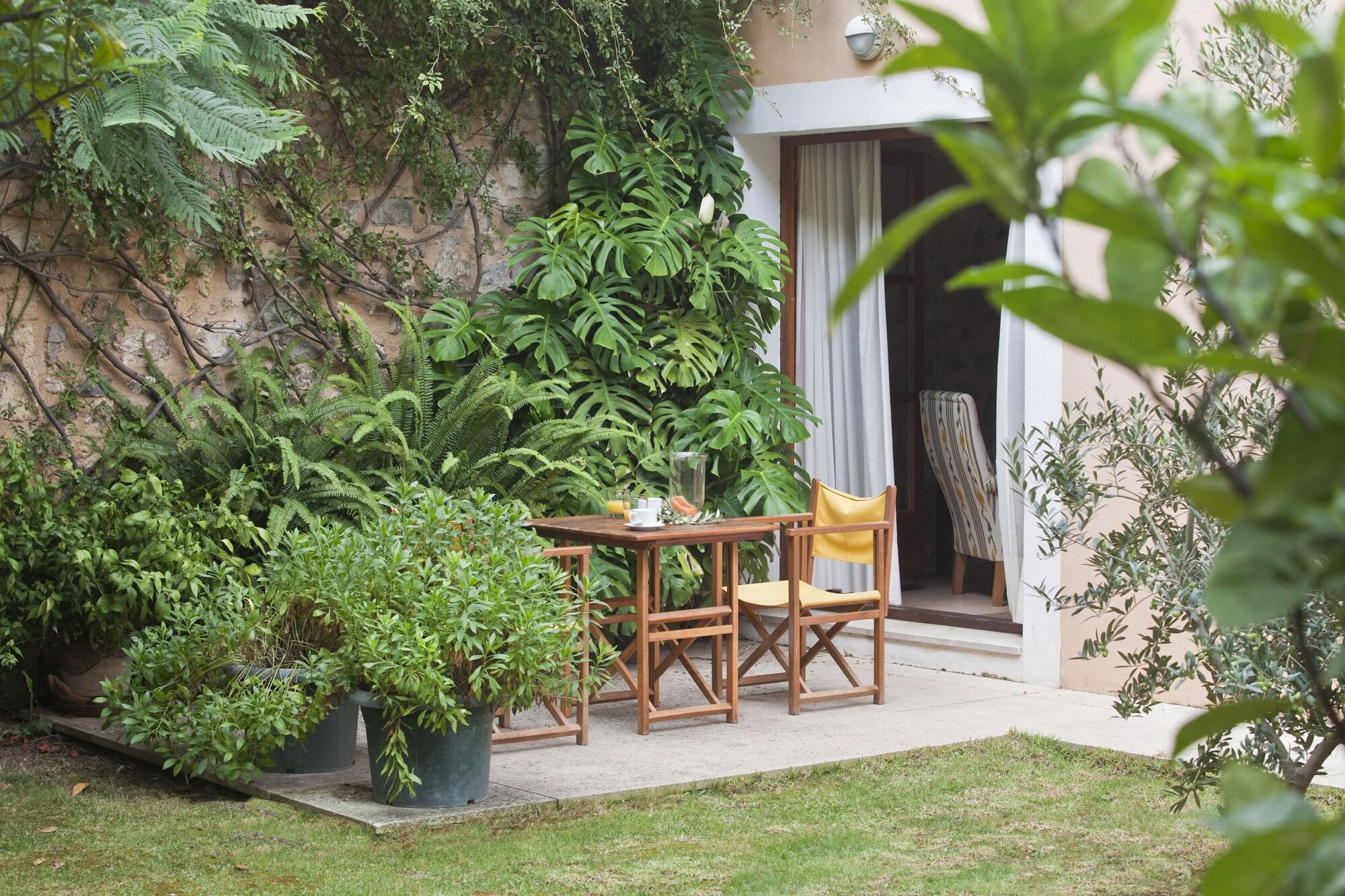 Hotel Can Moragues Arta Bagian luar foto