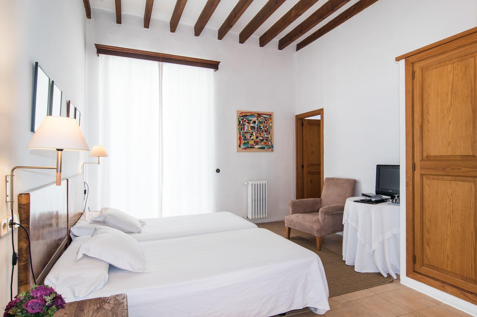 Hotel Can Moragues Arta Bagian luar foto