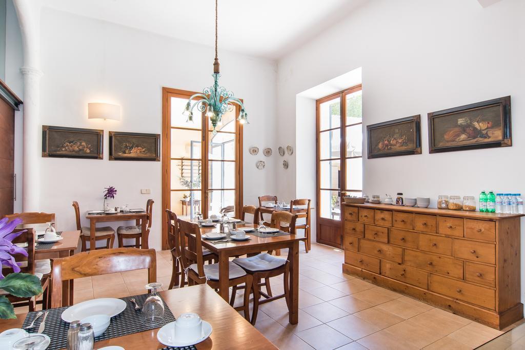 Hotel Can Moragues Arta Bagian luar foto