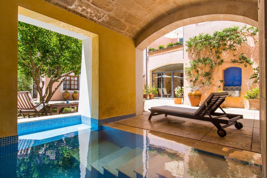 Hotel Can Moragues Arta Bagian luar foto