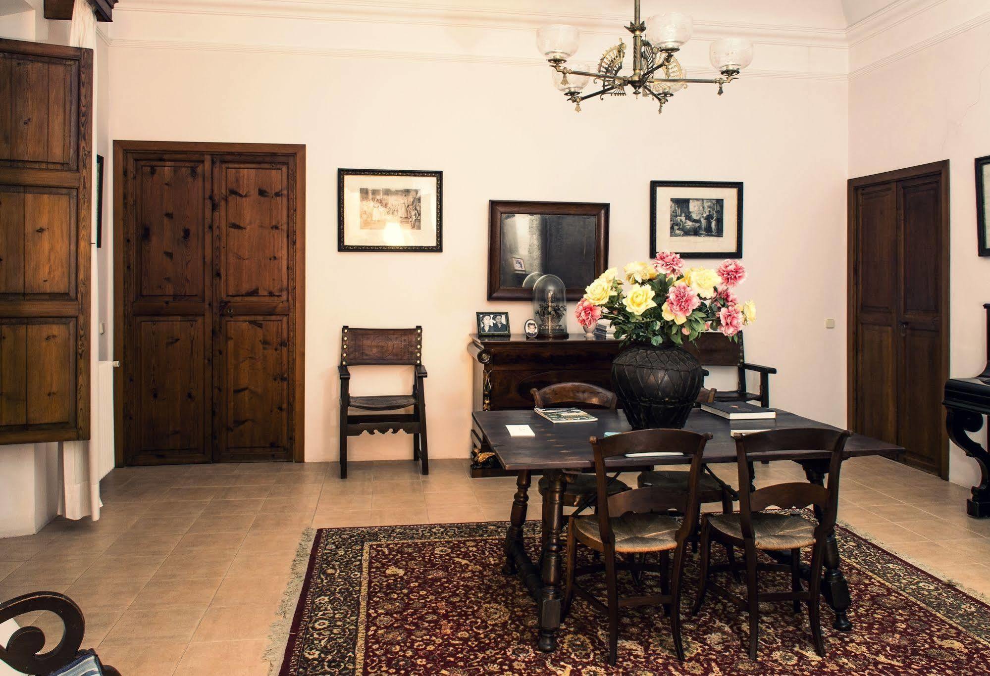 Hotel Can Moragues Arta Bagian luar foto